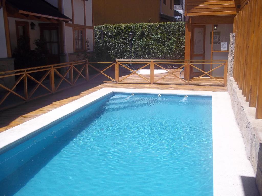 Apart Hotel My Friends San Martín de los Andes Exteriör bild