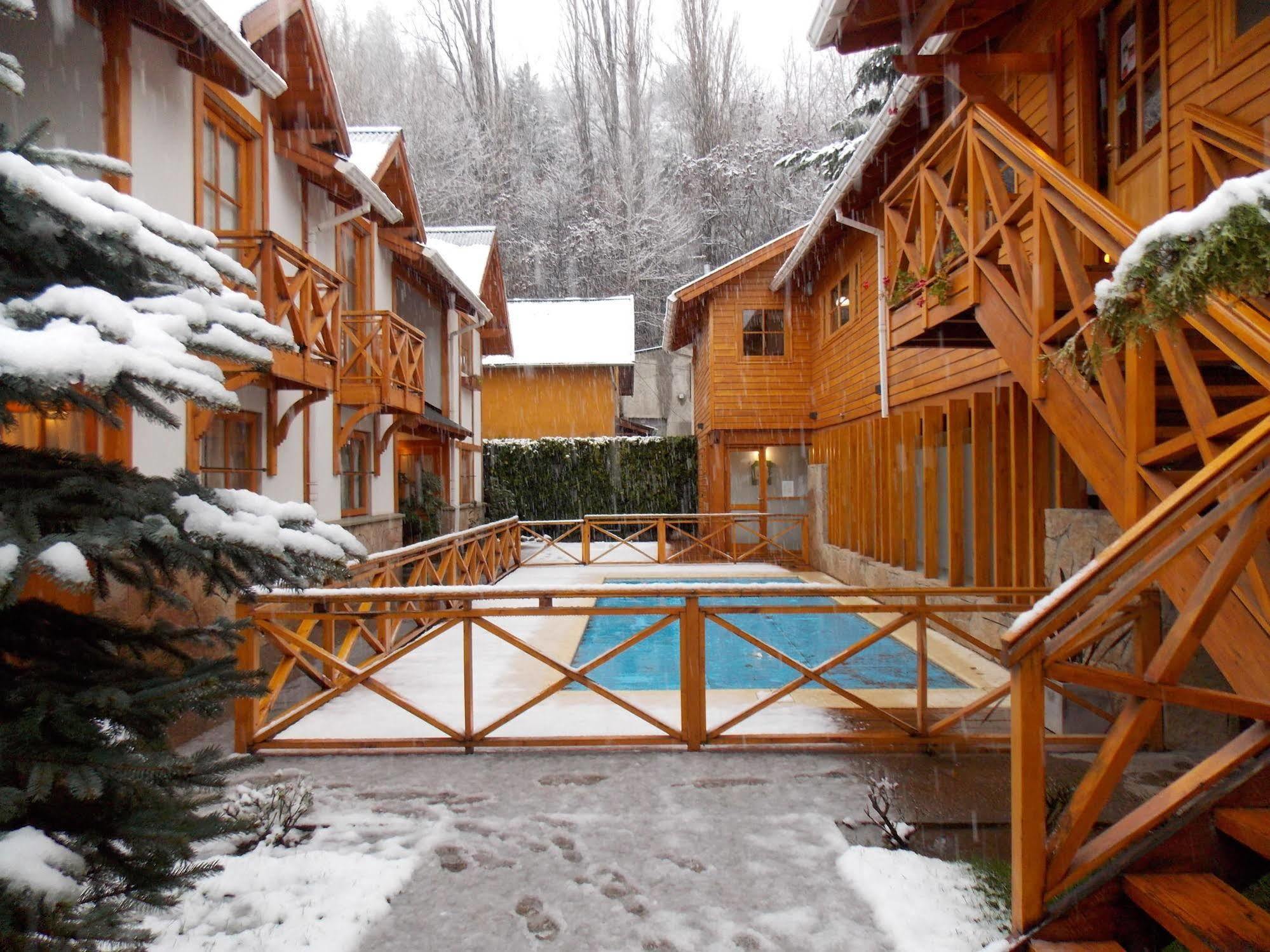 Apart Hotel My Friends San Martín de los Andes Exteriör bild